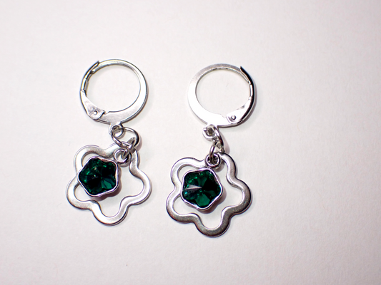 Emerald Green Star Crystal Earrings