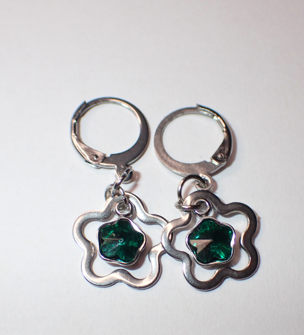 Emerald Green Star Crystal Earrings