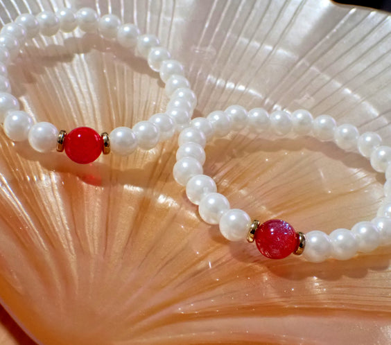 Dainty Pearl Bracelet
